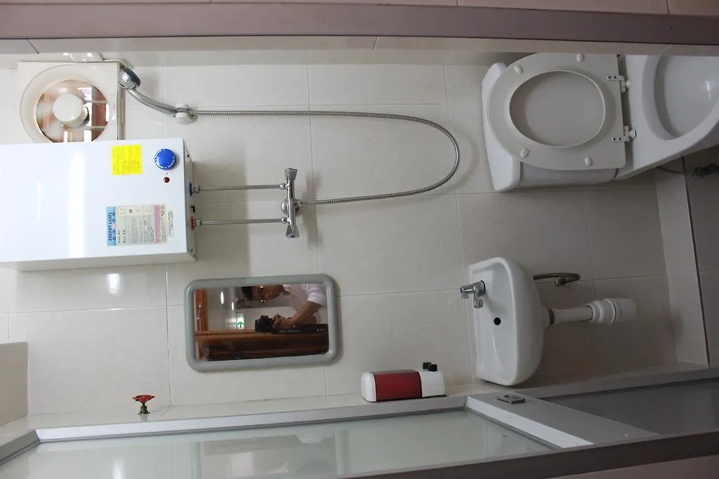 Unique Hostel Hong Kong Guest house